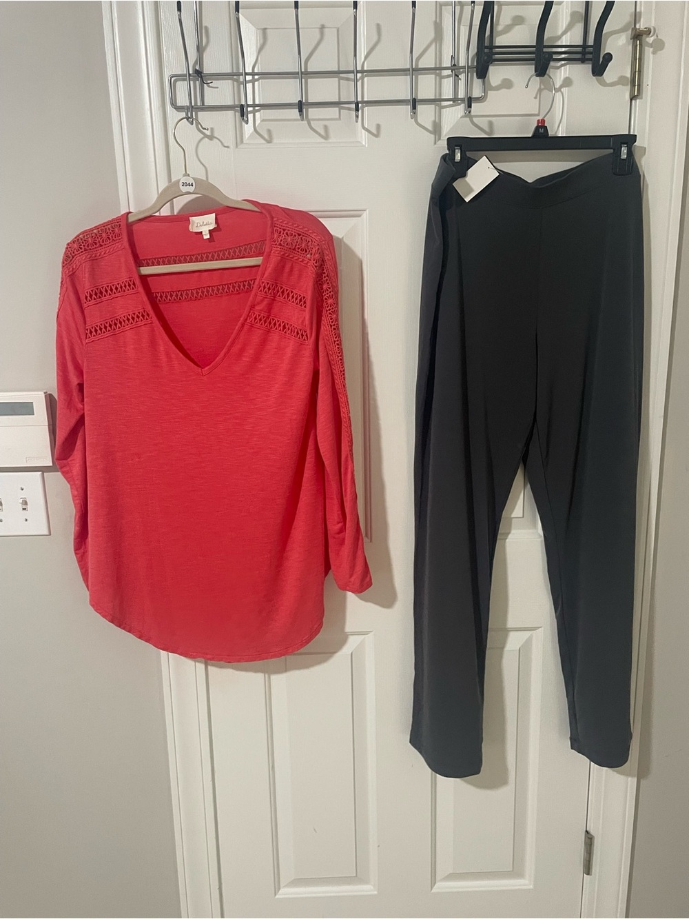 Women's Stretch Ponte gray Susan graver large Pants coral large top